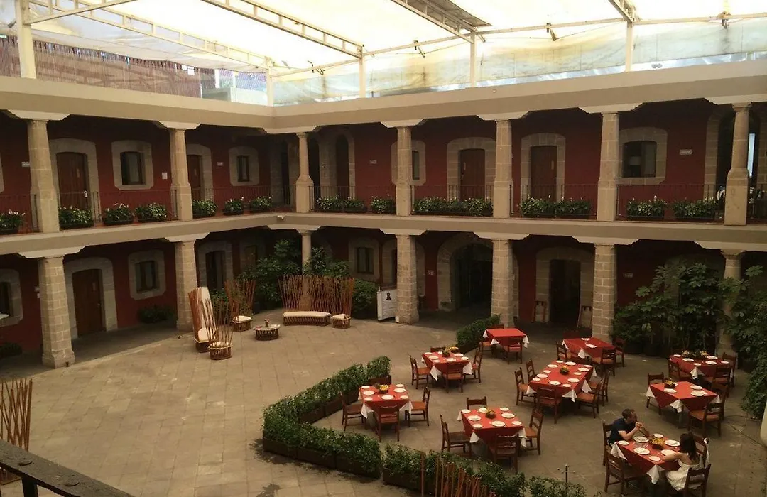 Hotel De Cortes-1