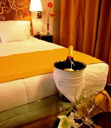Hotel De Cortes-2